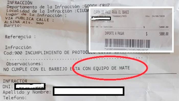 Lo Multan Con 5 000 Pesos Por Estar Sin Tapabocas Y Con Mate En Un