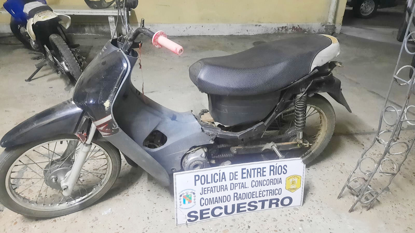 Secuestran Moto De Dudosa Procedencia Tras Inspecci N Policial El