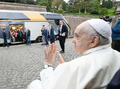 Por qué el Papa Francisco extraña viajar en el transporte público