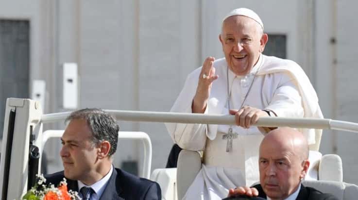 El Papa invita a “eliminar el caos interior para sanar el caos en el mundo”