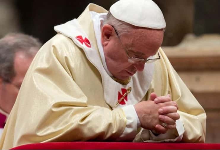 El nuncio presidirá la misa por el Día del Pontífice en la catedral porteña