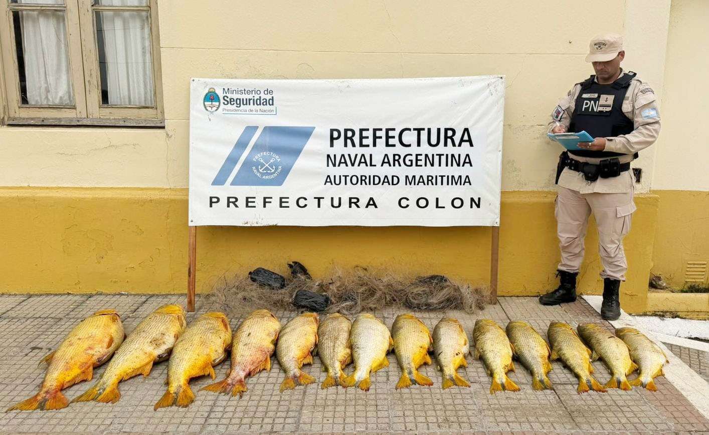 Prefectura secuestró especies de río y artes de pesca ilegales