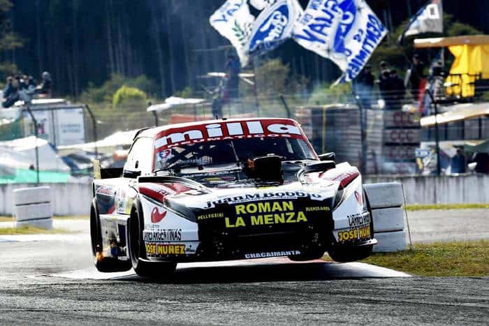 Todino ganó de punta a punta en el Autódromo de Concordia, con el Torino
