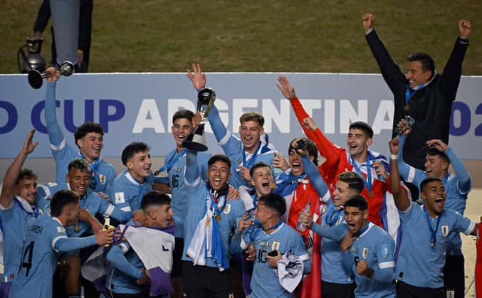 Uruguay se consagró campeón juvenil por primera vez en su historia
