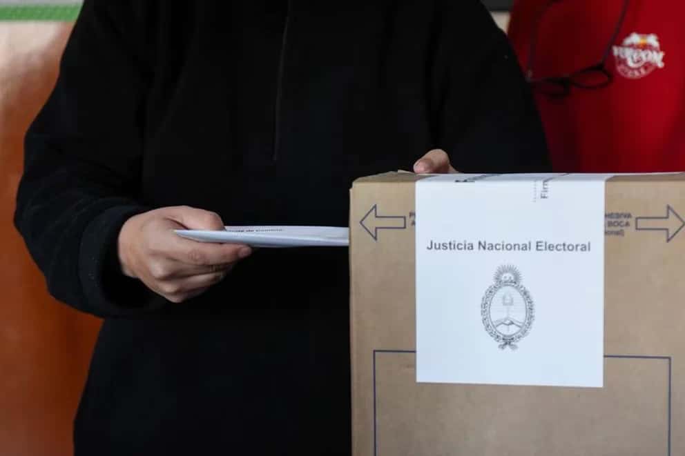 Hay más de un millón de entrerrianos habilitados para votar y casi 3500 mesas