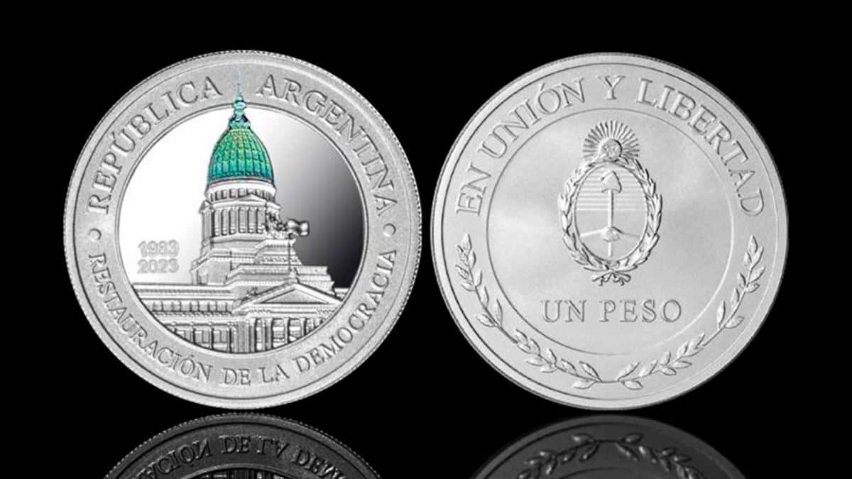 Salió una moneda conmemorativa por el 40° aniversario de Restauración de la Democracia