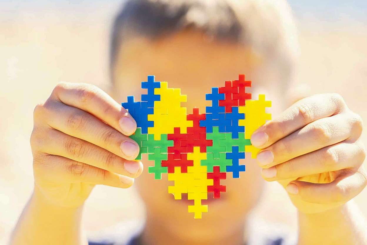 Día Mundial de Concientización sobre el Autismo: la importancia de la inclusión social y del abordaje integral
