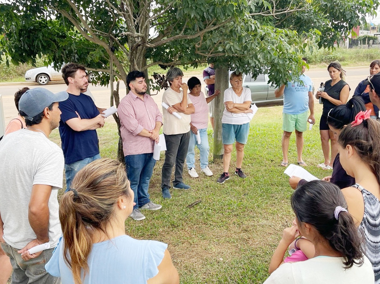 Reunión con vecinos del barrio 21 de Septiembre – El Heraldo