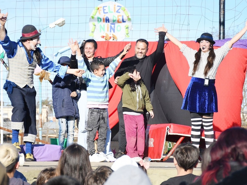 Comenzaron las actividades por el Mes del Niño – El Heraldo