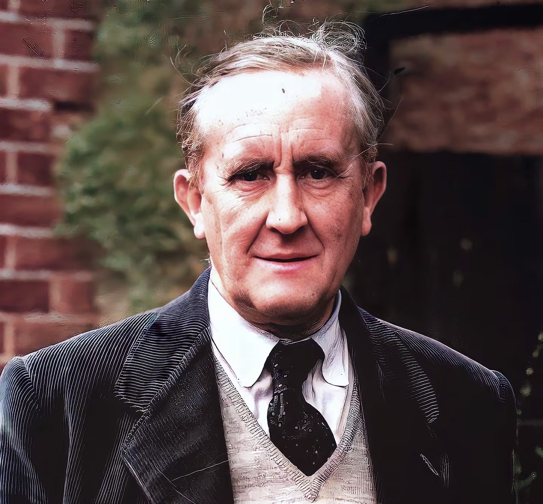 Subastan una primera edición de El hobbit: el santo grial de los libros de J. R. R. Tolkien - 2