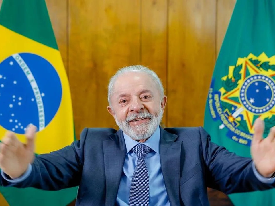Lula ordena envío de ayuda humanitaria a Bolivia y llama a evitar la violencia