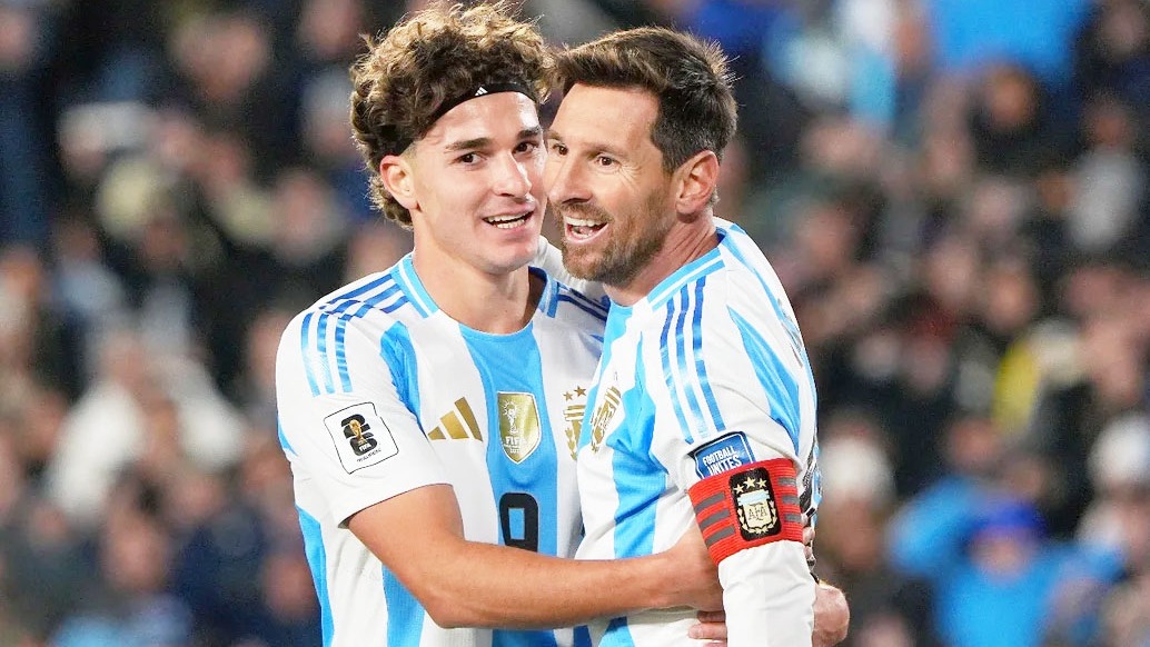 Messi - Alvarez