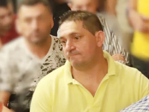 Celis sale a negar los mensajes y desnuda una historia armada desde la TV