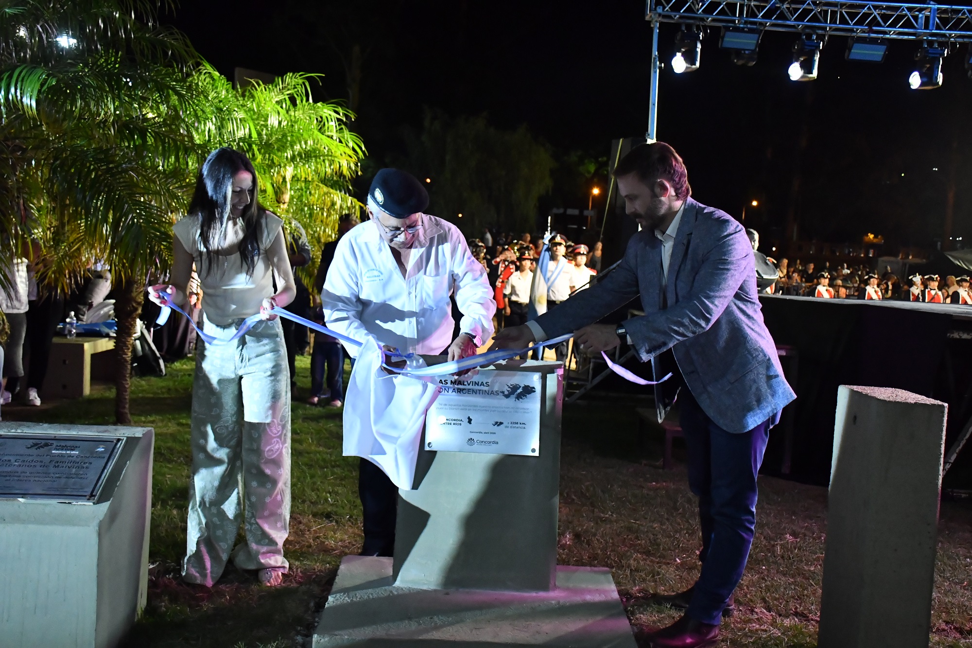 Concordia rindió homenaje a los veteranos y caídos en la Guerra de Malvinas - 2