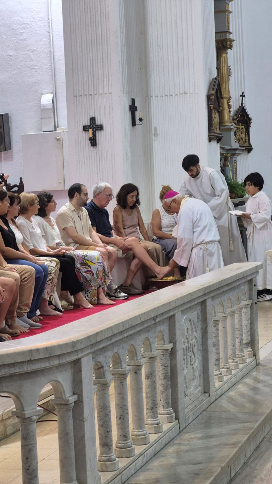 Mons. Zurbriggen destacó el sentido de la Eucaristía en la Misa de la Última Cena - 1