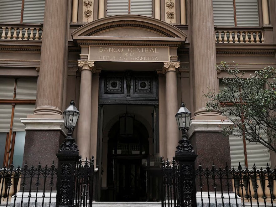 El Banco Central realizó la mayor compra de dólares del mes y suma más de USD 8.700 millones en 2026