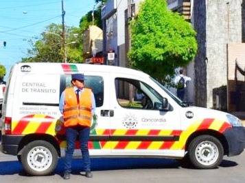 Cortes de tránsito y restricción de estacionamiento por el desfile cívico-militar