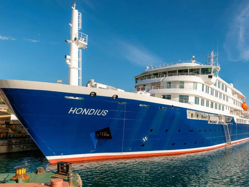 La mayoría de la tripulación a bordo del crucero Hondius deberá someterse a cuarentena cuando llegue a Rotterdam