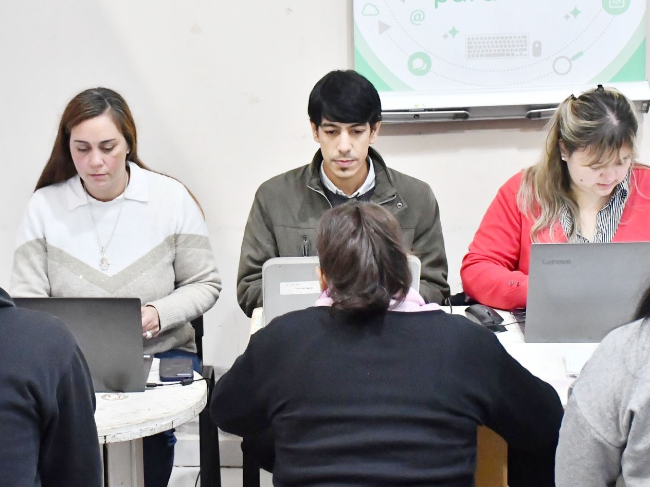 El municipio realizó una capacitación orientada a personas que buscan insertarse en el mercado laboral