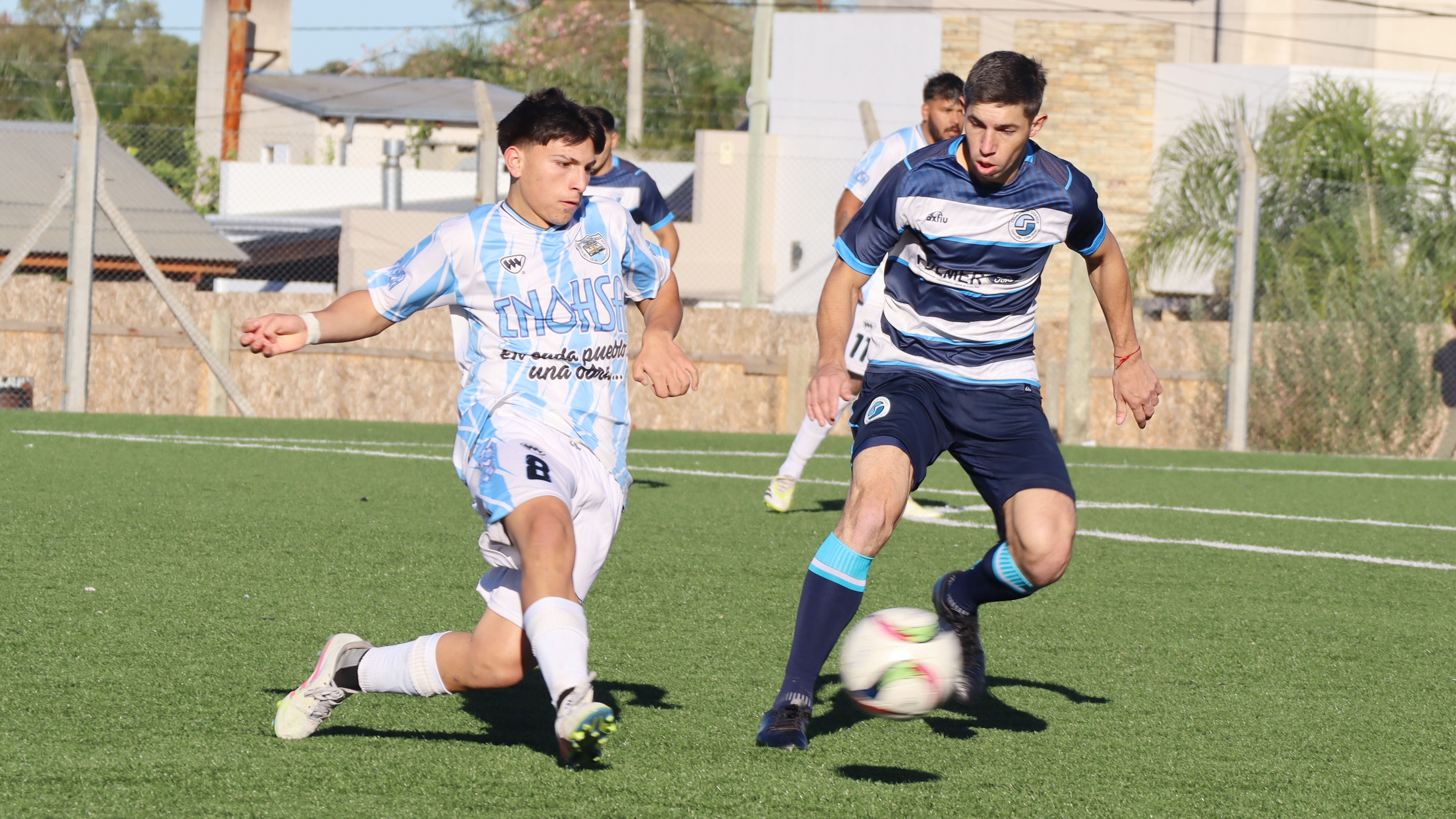 Fútbol local: Salto Grande y Alberdi se acercan al Lobo Libertad