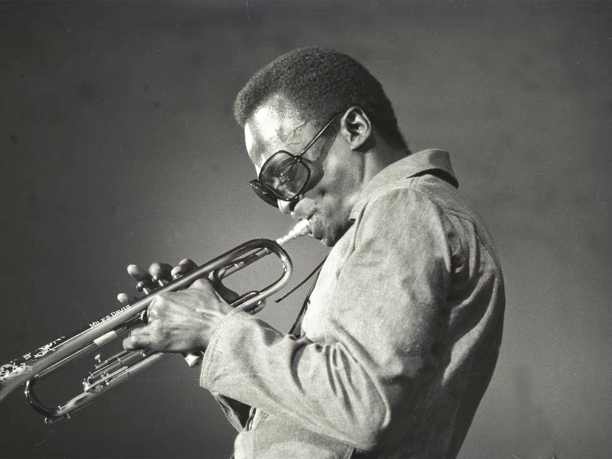 Miles Davis, el trompetista del futuro que cambió al jazz