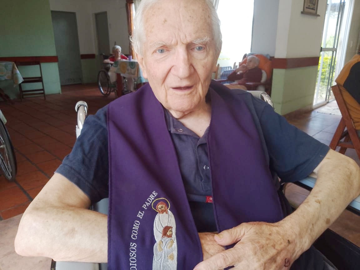 Murió el padre Pedro Versele, histórico sacerdote de la Diócesis de Concordia