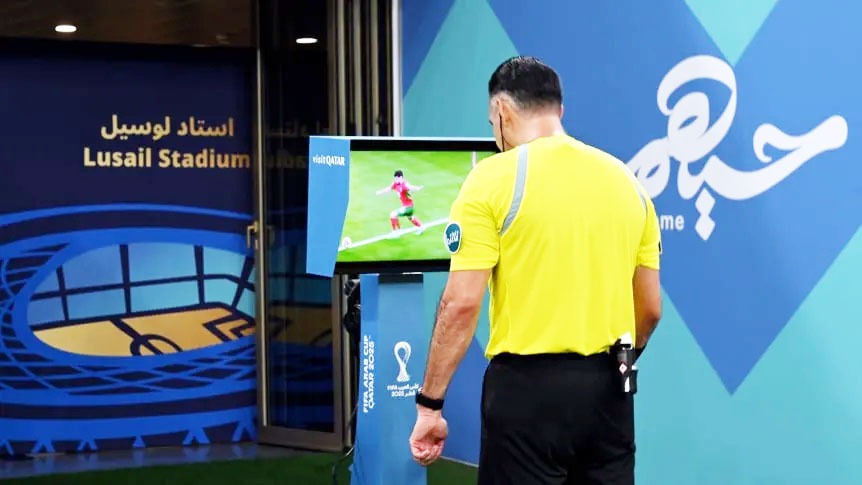 Cambios en el VAR: podrá intervenir en más jugadas durante el Mundial 2026