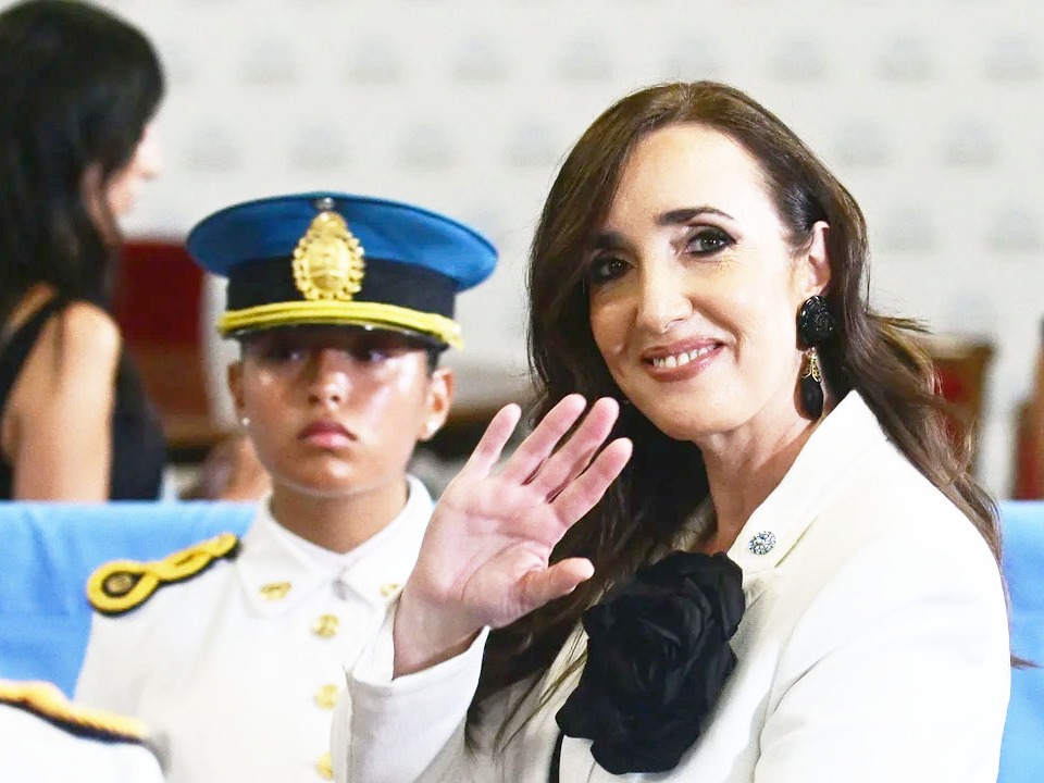 Villarruel reabrió la polémica sobre la represión militar al accionar terrorista en los 70