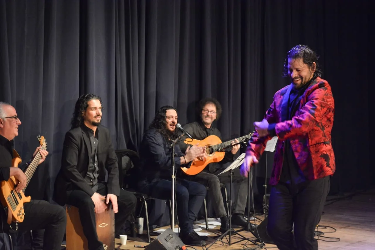 Almas a Compás 2.0 llega al Teatro Odeón con una renovada propuesta de flamenco, música en vivo y emoción