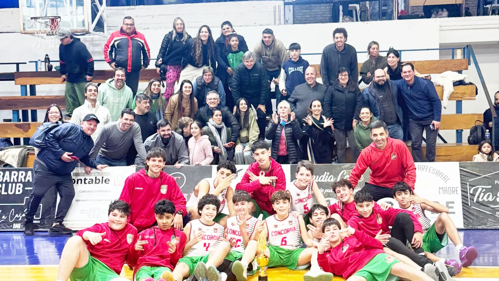 La selección de Concordia fue tercera del provincial de Básquetbol de infantiles