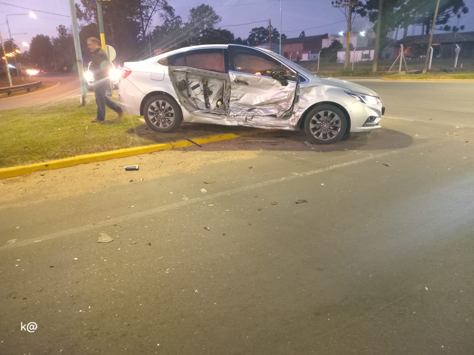 Choque entre dos vehículos en la zona del Martillo: no hubo heridos - 1