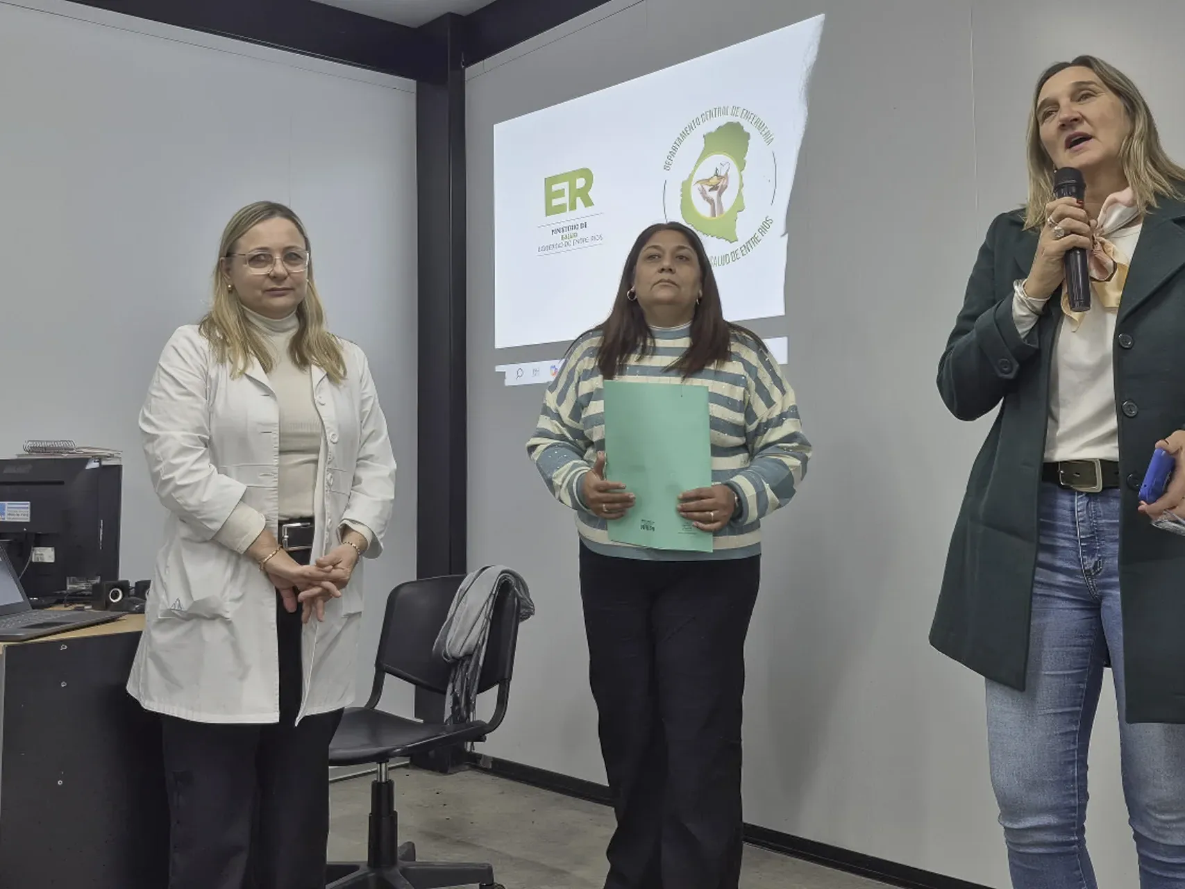 Viale fue sede de una jornada de capacitación sobre salud mental y consumos problemáticos