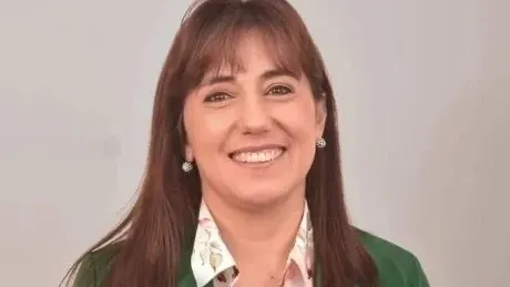 Domínguez: Me quieren echar por debatir mientras sus intendentes proponen reformas