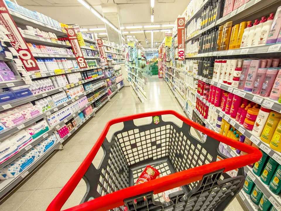 La inflación se habría desacelerado a cerca del 2% en mayo con una leve deflación en la última semana del mes