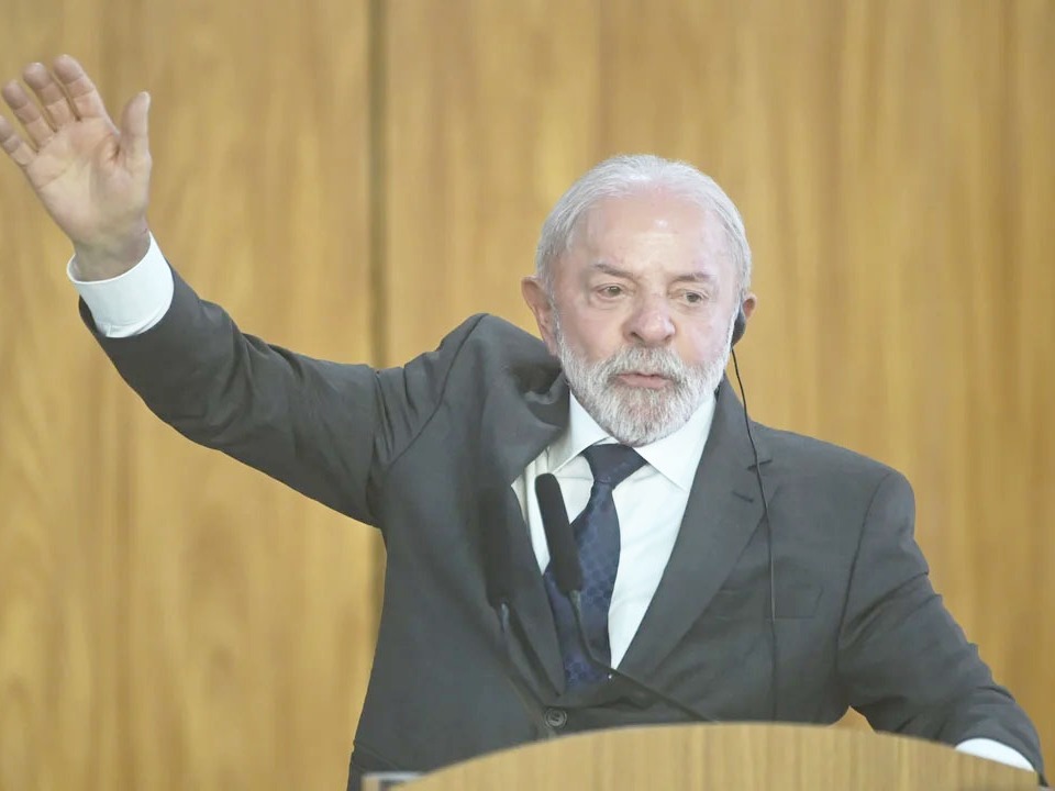Lula dice que Brasil no cederá a presiones ante nueva ofensiva comercial de EE. UU.