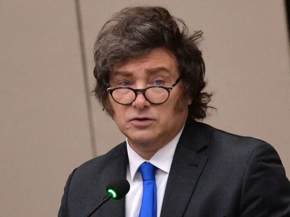 Milei promueve el desarrollo de la Inteligencia Artificial en la Argentina