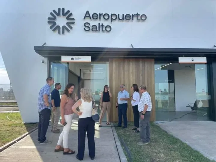Salto busca fortalecer el turismo y el comercio mediante nuevas conexiones aéreas