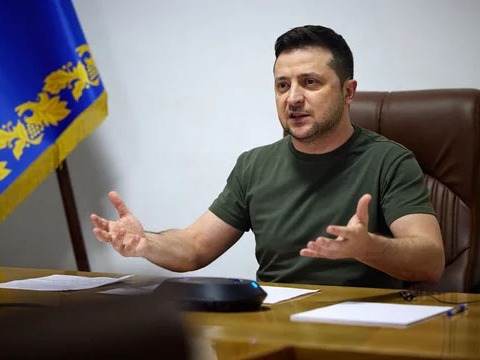 Zelenski propuso una reunión cara a cara con Putin para poner fin a la guerra