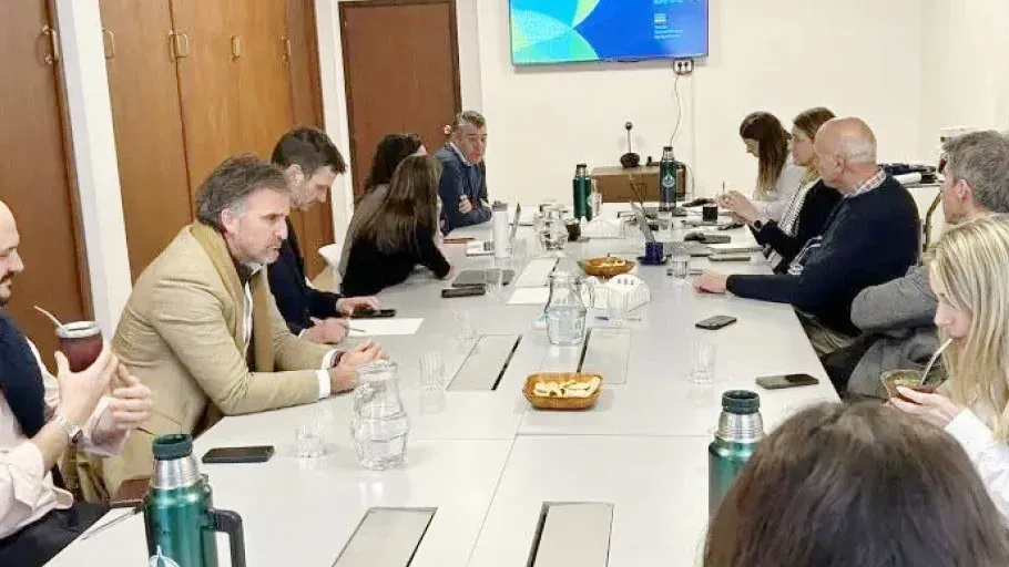Diputados entrerrianos participaron de una jornada técnica sobre aplicación de fitosanitarios