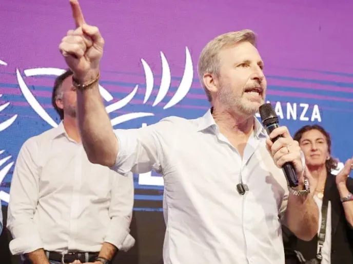 Frigerio pidió al PRO y a La Libertad Avanza confluir en una oferta electoral común para 2027
