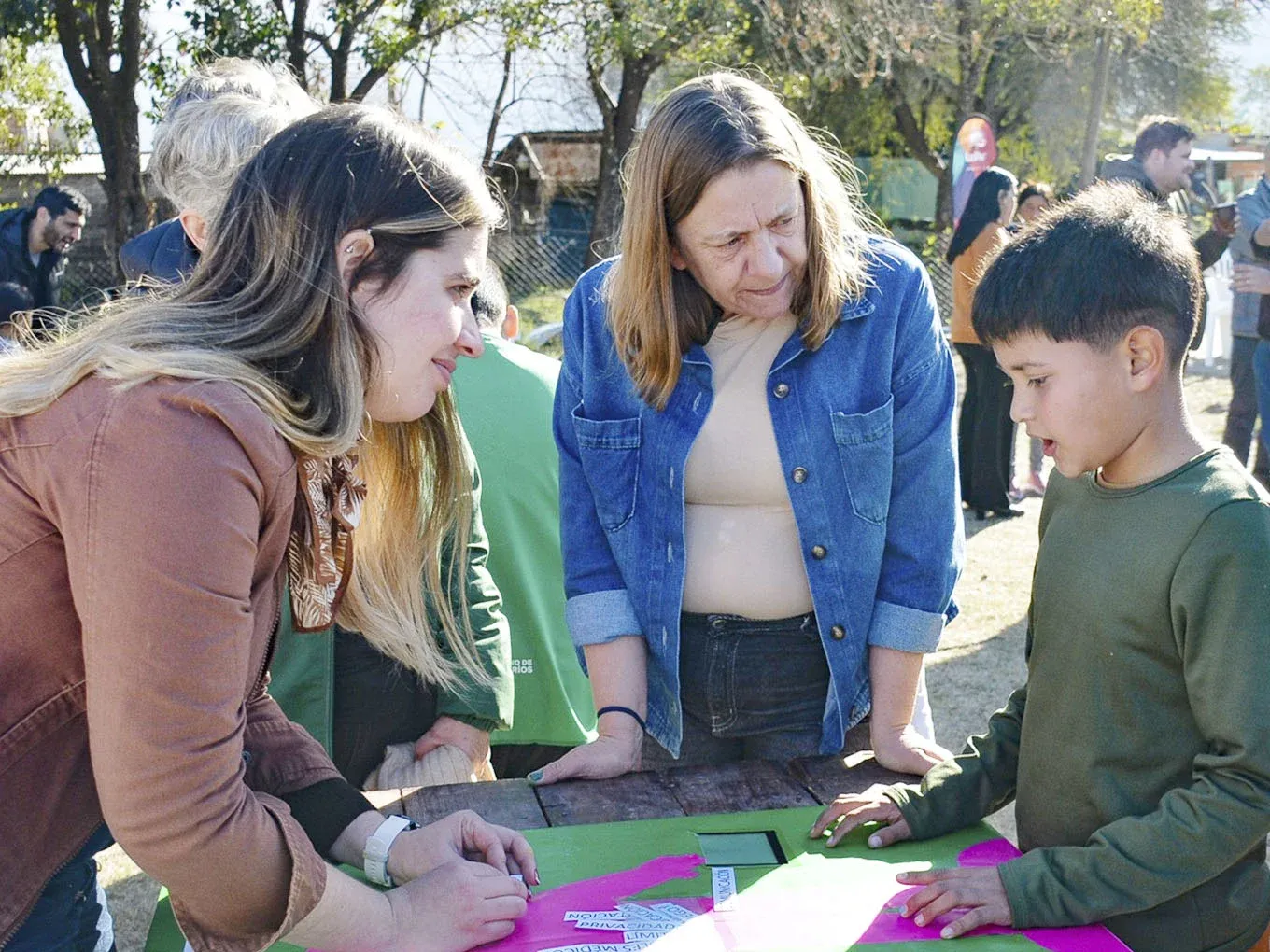 CrecER llegó a La Paz con una jornada de cuidado integral para niños