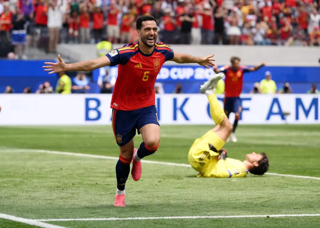 Mikel Merino vuelve a ser el héroe y clasifica a España a las semifinales del Mundial 2026