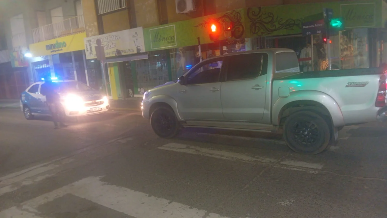 Retuvieron una camioneta que circulaba en contramano y su conductor dio positivo en el test de alcoholemia