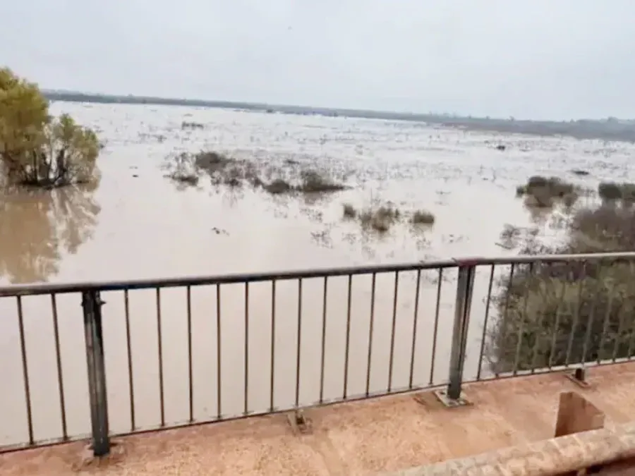 En Corrientes, la altura del río Uruguay crece cuatro centímetros por hora