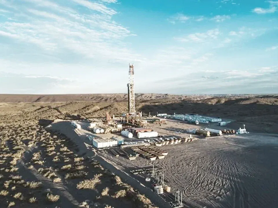 La Argentina alcanzó el mayor superávit comercial energético de la historia para un primer semestre
