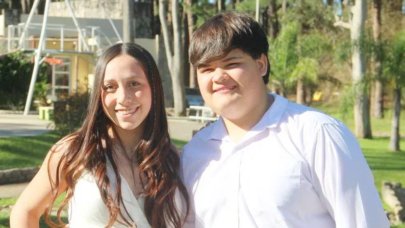 Esc. DAMIAN P. GARAT: SERENA ZAPELLAZ y PIERRE DELALOYE