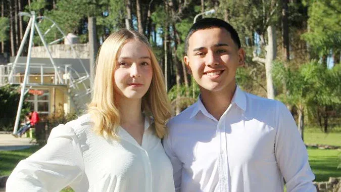 Esc. JESÚS NAZARENO: LUCIA PELLICHERO y LAUTARO VITTORI