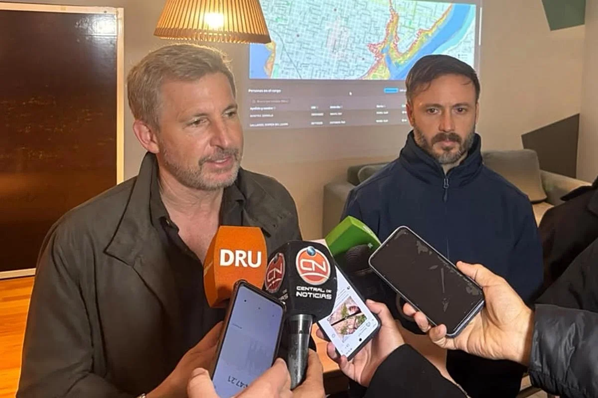 Frigerio aseguró que el río Uruguay bajaría en los próximos días y destacó las medidas preventivas en Concordia - 1