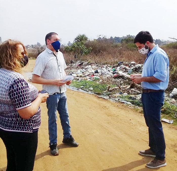 Vecinos del Barrio CIPO  preocupados por la basura  y el dengue