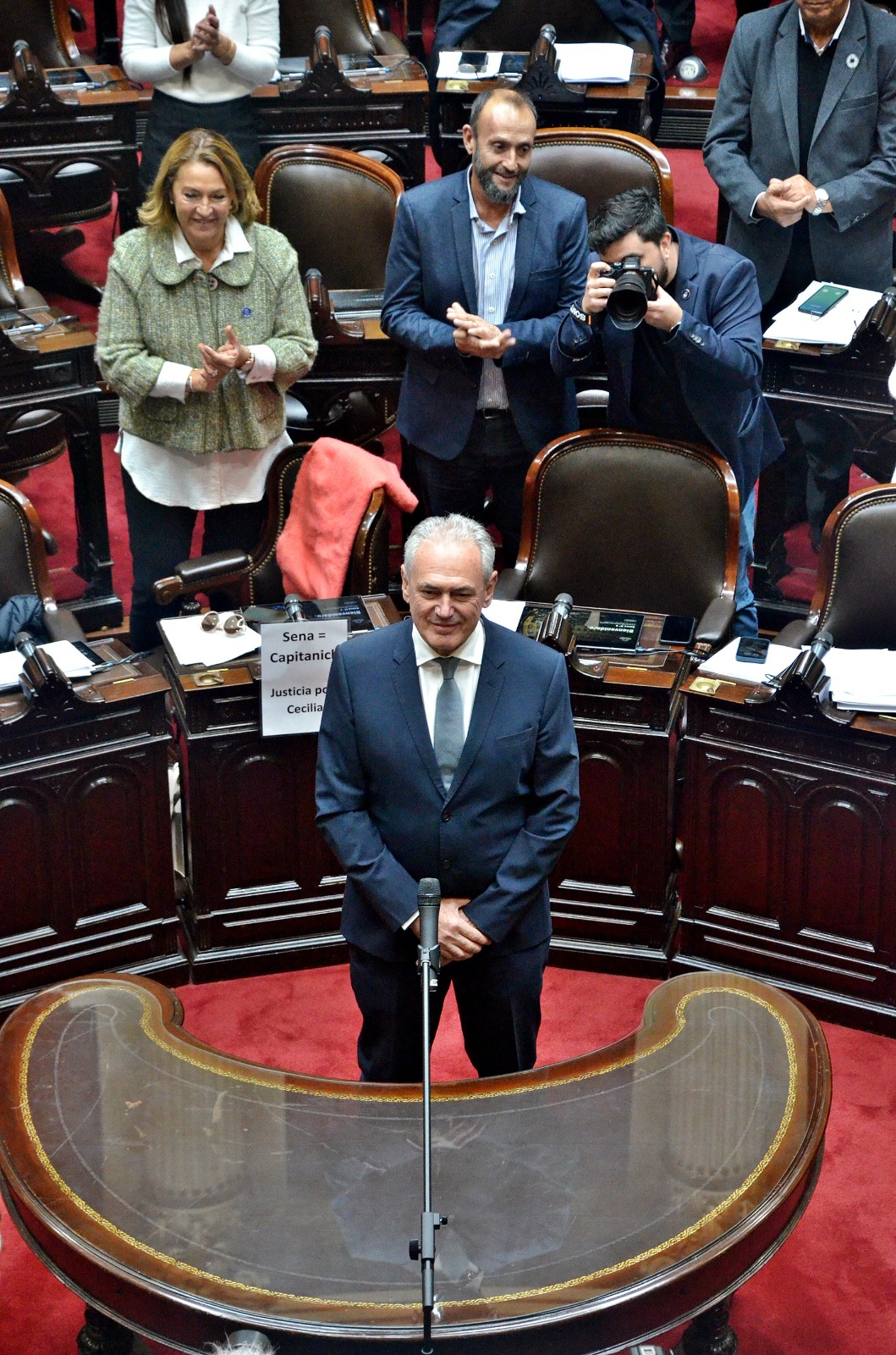 Benedetti juró como diputado en lugar de Frigerio